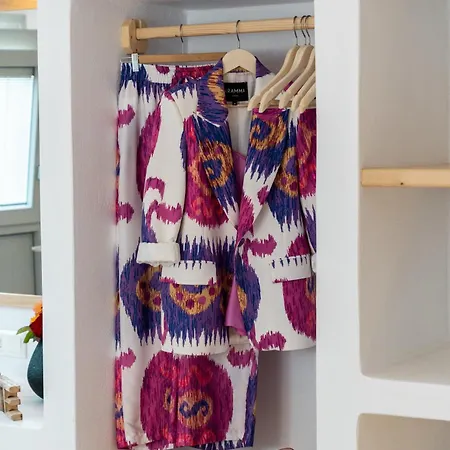 Selana Chora Serifos Town