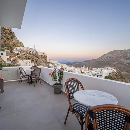 בית הארחה Selana Chora 4*