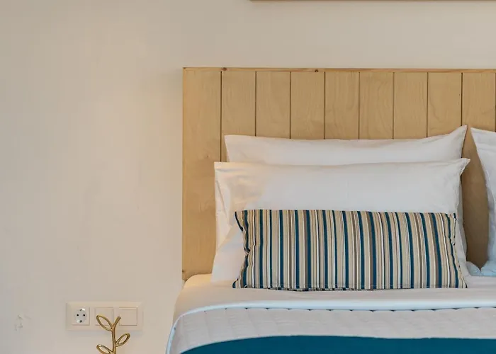 Selana Chora 4* Serifos Town